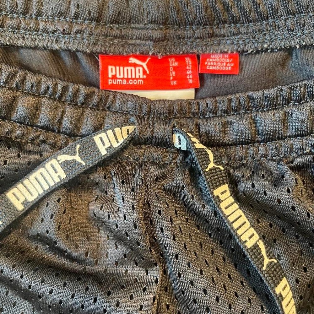 Puma Shorts - Picture 3 of 4
